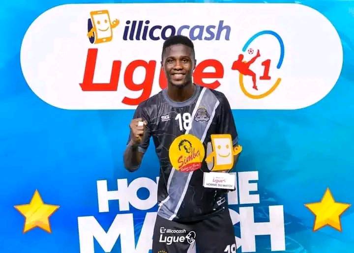 Kiungo Mahiri Ousseini Badamassi Avuruga Tetesi za Usajili Simba SC